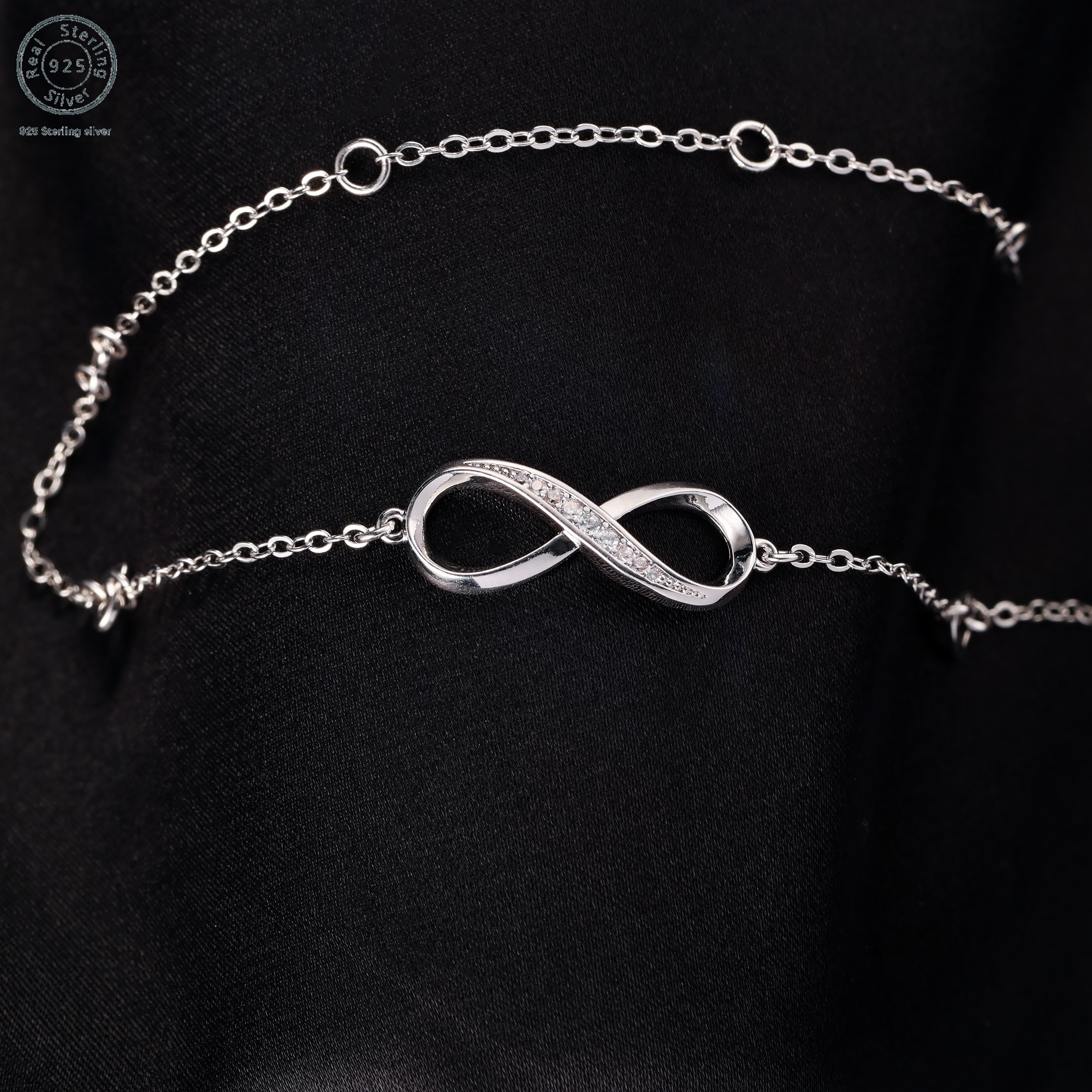 925 Sterling Silver (1.5g Silver), 18k Gold Plated, AAA Grade Zircon, Infinite Heart-shaped Anklet, Fashion Personality Anklet, Beautiful Gift For Valentine's Day, Mother's Day, Birthday And Graduation Ceremony, With A Beautiful Gift Box details 3